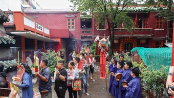 Lễ xá tội vong nhân ở đạo quán lớn nhất của người Hoa