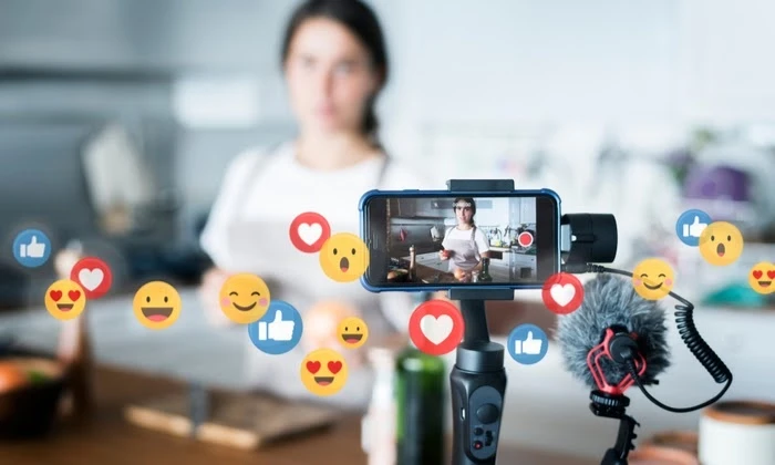 Livestream và bán hàng trên Shopee, TikTok: Thuế 7% hay 35%? - Chuyên gia Thuế giải thích Livestream và bán hàng trên Shopee, TikTok: Thuế 7% hay 35%? - Chuyên gia Thuế giải thích