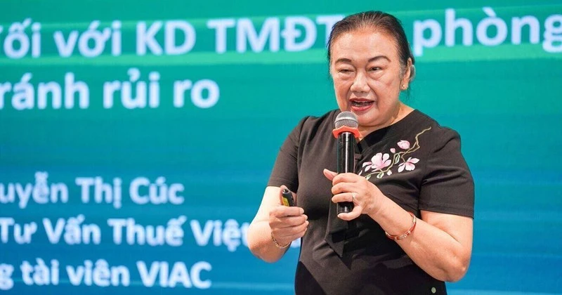 Livestream và bán hàng trên Shopee, TikTok: Thuế 7% hay 35%? - Chuyên gia Thuế giải thích Livestream và bán hàng trên Shopee, TikTok: Thuế 7% hay 35%? - Chuyên gia Thuế giải thích