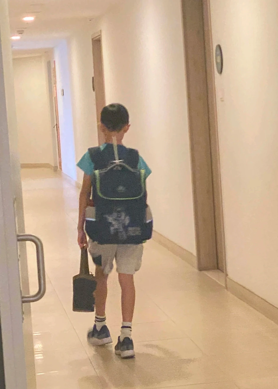 Lo con ăn thịt bẩn, bà mẹ 10 năm dậy từ 5h nấu cơm cho con mang đi học Lo con ăn thịt bẩn, bà mẹ 10 năm dậy từ 5h nấu cơm cho con mang đi học