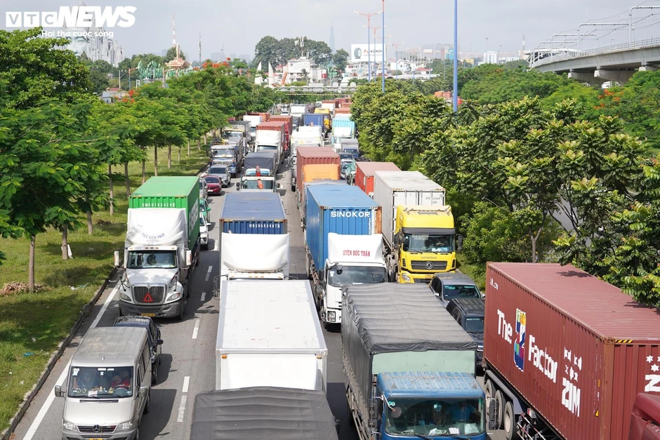 Loạt dự án cầu đường, metro thúc đẩy siêu đô thị phía Đông TP.HCM Loạt dự án cầu đường, metro thúc đẩy siêu đô thị phía Đông TP.HCM