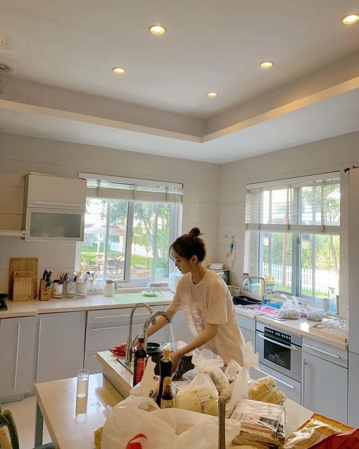 Lời khuyên cho người mua hàng online vào ban đêm để tiết kiệm và không hối hận Lời khuyên cho người mua hàng online vào ban đêm để tiết kiệm và không hối hận