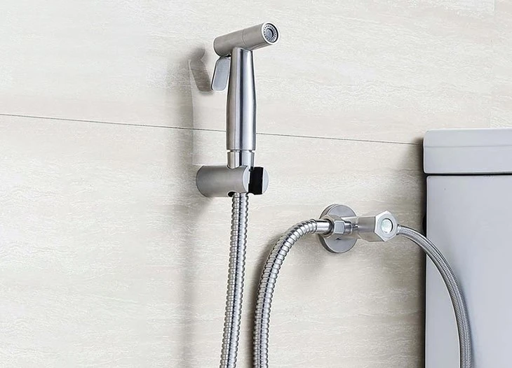 Lời khuyên đến các gia đình thường xuyên sử dụng vòi xịt vệ sinh Lời khuyên đến các gia đình thường xuyên sử dụng vòi xịt vệ sinh