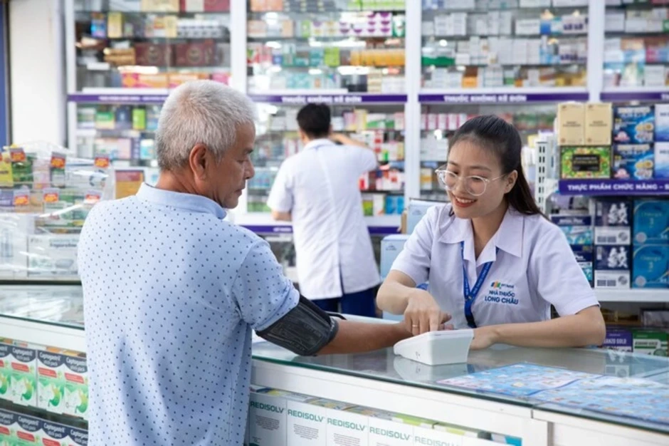 Long Châu nhận nhiều lời cảm ơn từ khách hàng Long Châu nhận nhiều lời cảm ơn từ khách hàng