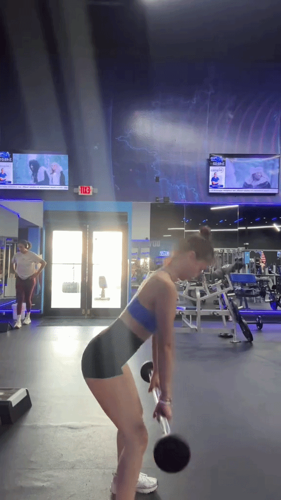 Louis Phạm bị chê cựu vận động viên quốc gia mà tập gym tư thế sai bét, lên tiếng: "Em muốn thì vẫn tập đúng được thôi" Louis Phạm bị chê cựu vận động viên quốc gia mà tập gym tư thế sai bét, lên tiếng: "Em muốn thì vẫn tập đúng được thôi"