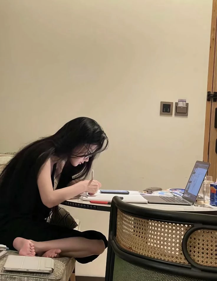 Lương 10 triệu/tháng, làm sao để cuối tháng vẫn dư 3,5 triệu? Lương 10 triệu/tháng, làm sao để cuối tháng vẫn dư 3,5 triệu?