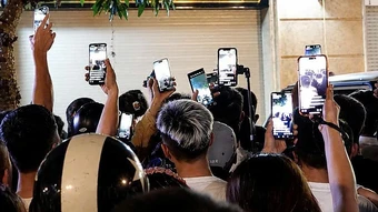 Lý do hàng triệu người bị hút vào livestream 'đấu tố'