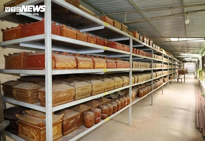 Lý do hơn 1.800 bộ tro cốt vô danh đặt tạm trong nghĩa trang ở Hải Phòng