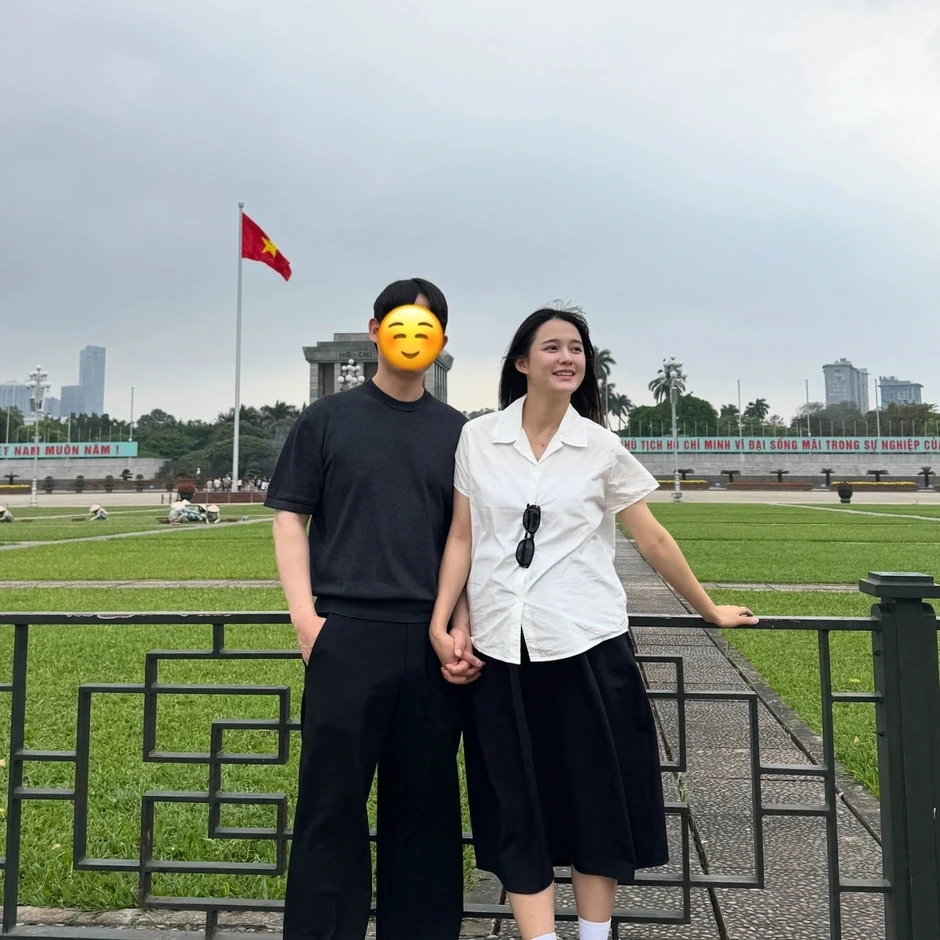 Mỹ nhân Hàn đóng "Mặt trăng ôm mặt trời" khoe ăn phở thả ga khi tới Hà Nội Mỹ nhân Hàn đóng "Mặt trăng ôm mặt trời" khoe ăn phở thả ga khi tới Hà Nội