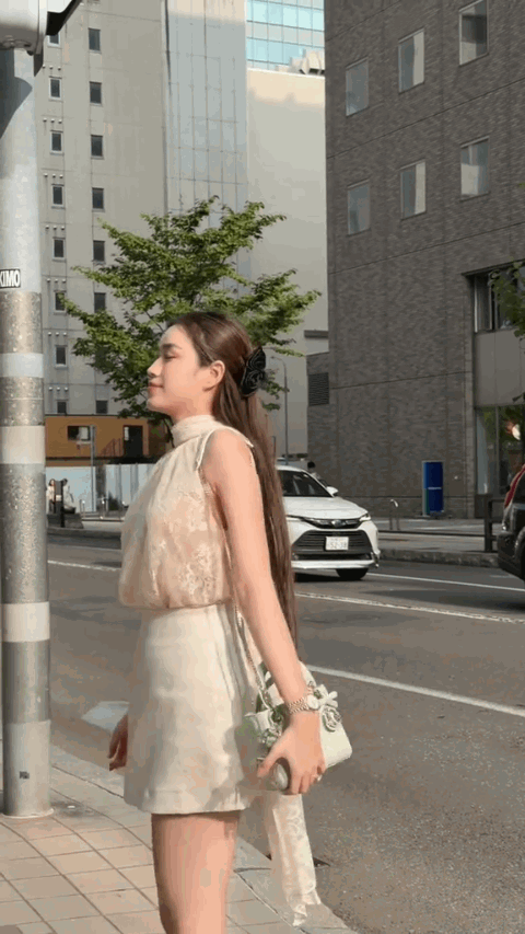 Mỹ nhân quê Thanh Hóa lấy chồng thiếu gia Quảng Trị: "Thăng hạng kép" visual lẫn style, khí chất phu nhân ngày càng cuốn