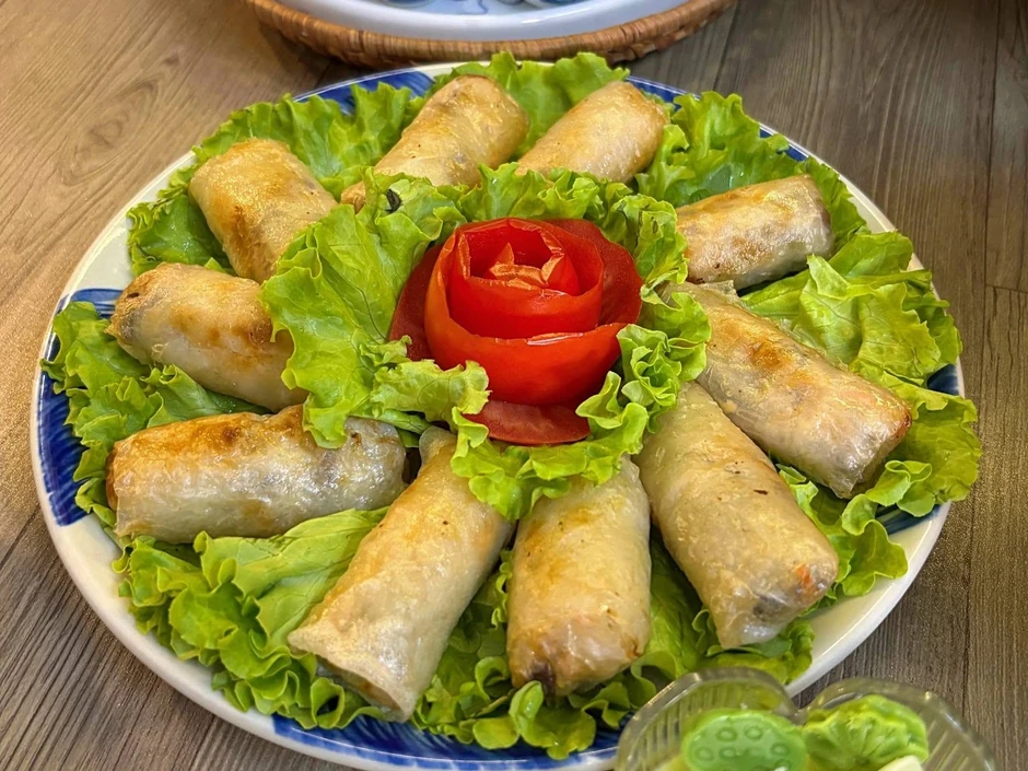 Mâm cỗ chay cúng rằm tháng 7 đủ món ngon của mẹ đảm ở Hà Nội Mâm cỗ chay cúng rằm tháng 7 đủ món ngon của mẹ đảm ở Hà Nội