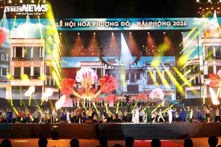 Mãn nhãn đêm khai mạc lễ hội Hoa Phượng Đỏ - Hải Phòng 2026 Mãn nhãn đêm khai mạc lễ hội Hoa Phượng Đỏ - Hải Phòng 2026