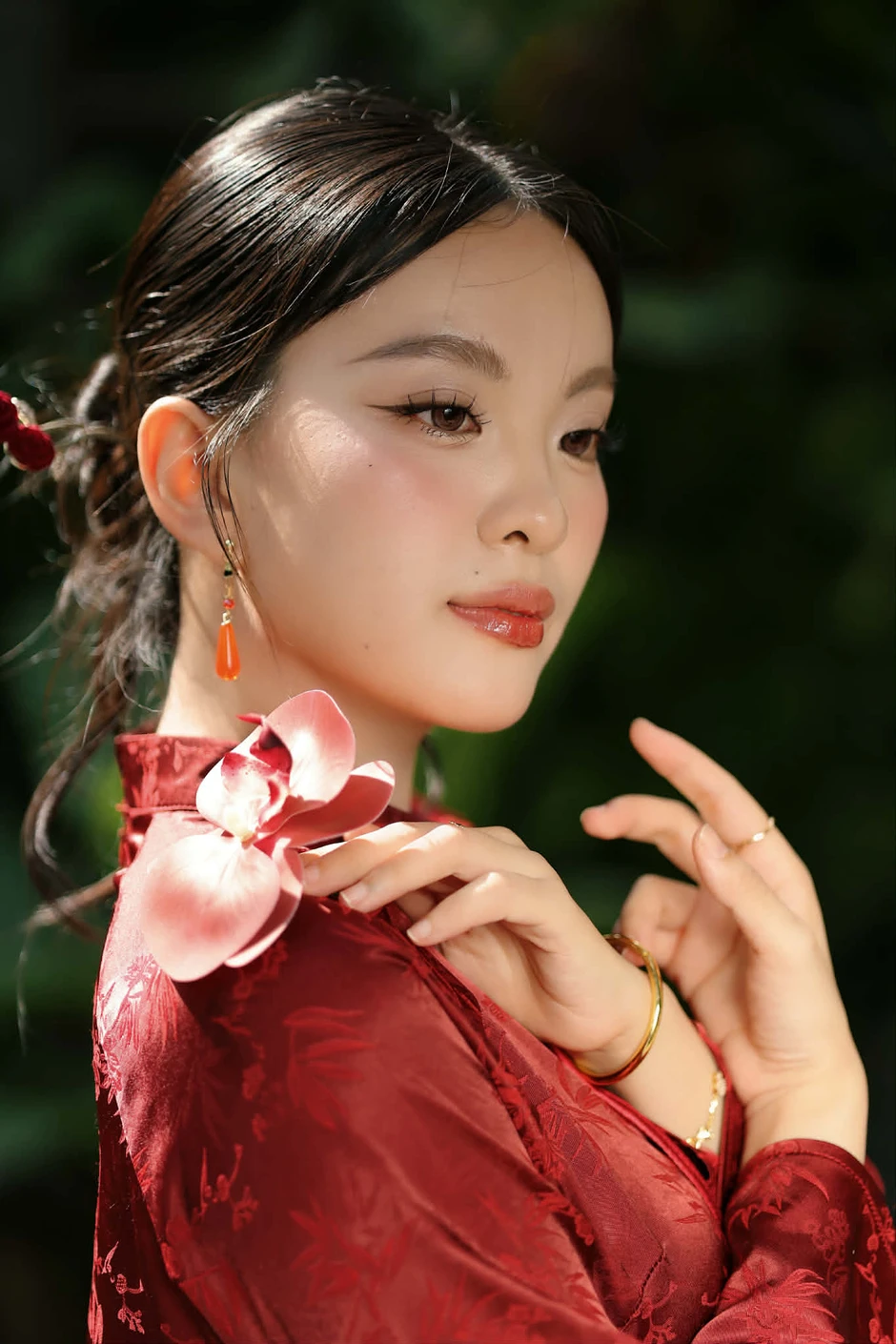 Màn thay đổi "đáng đồng tiền" của cô gái TP.HCM sau khi từ bỏ ăn thô, niềng răng và mổ mắt cận Màn thay đổi "đáng đồng tiền" của cô gái TP.HCM sau khi từ bỏ ăn thô, niềng răng và mổ mắt cận