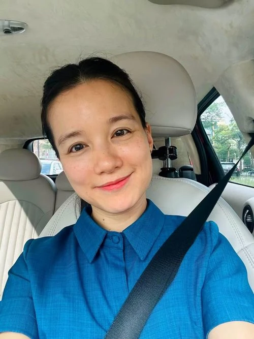 MC Minh Trang sau cú sốc tâm lý ly hôn: “Nếu là 10 năm trước, có lẽ mình cũng sẽ chọn im lặng” MC Minh Trang sau cú sốc tâm lý ly hôn: “Nếu là 10 năm trước, có lẽ mình cũng sẽ chọn im lặng”