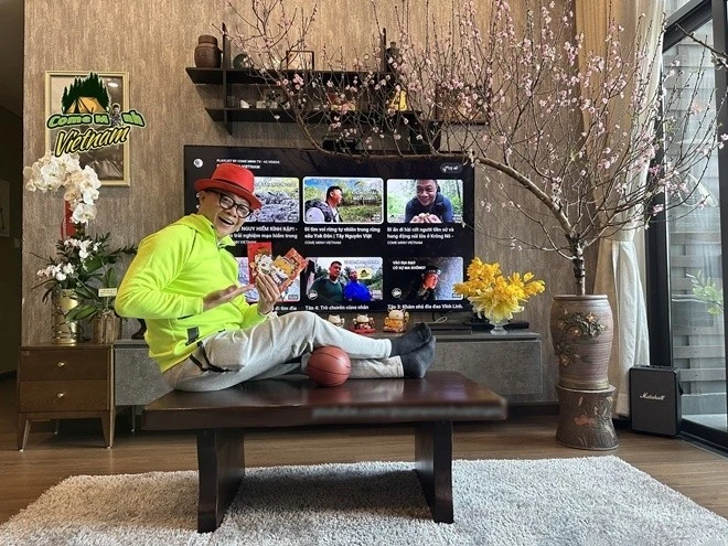 MC SN 1975 từng dẫn Chúng Tôi Là Chiến Sĩ: Là ông bố đông con nhất VTV, sở hữu căn hộ sang xịn ở Hà Nội MC SN 1975 từng dẫn Chúng Tôi Là Chiến Sĩ: Là ông bố đông con nhất VTV, sở hữu căn hộ sang xịn ở Hà Nội