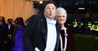 Mẹ Elon Musk tiết lộ ước mơ sống ở thành phố trên sao hỏa trong tương lai