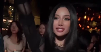Meo Meo - gái đẹp Sài thành "nhảy" đến khi quán dỡ đèn dọn sân khấu mới chịu về, là ai?