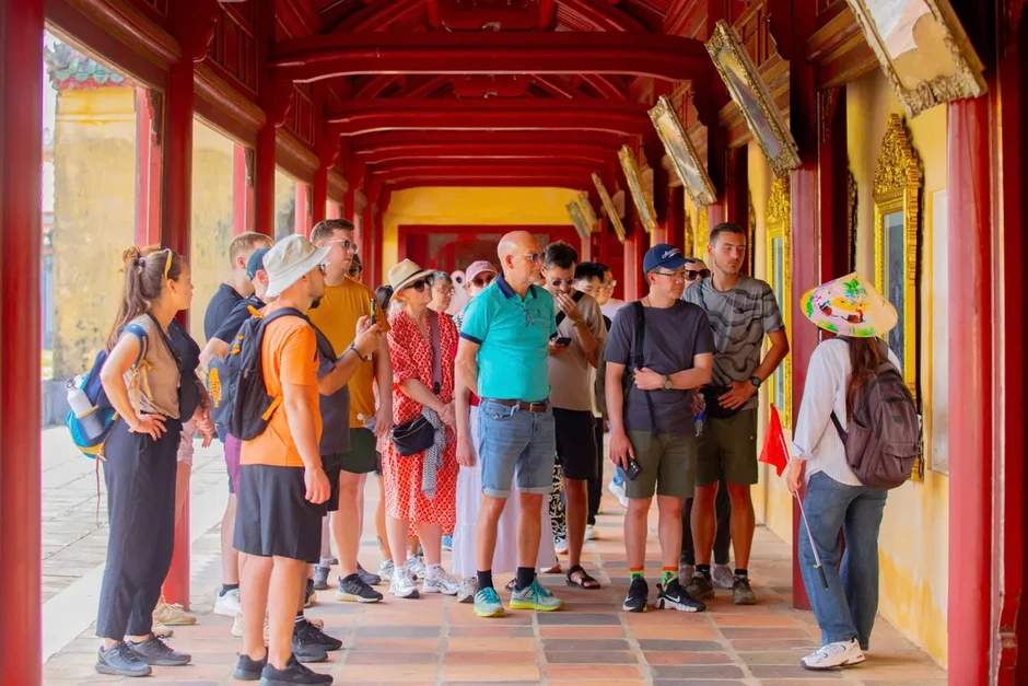 Mở cửa di tích dịp Giải phóng Huế, hàng nghìn du khách tham quan Mở cửa di tích dịp Giải phóng Huế, hàng nghìn du khách tham quan
