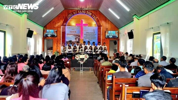 Một ngày sống cùng đức tin trên cao nguyên Lâm Đồng Một ngày sống cùng đức tin trên cao nguyên Lâm Đồng