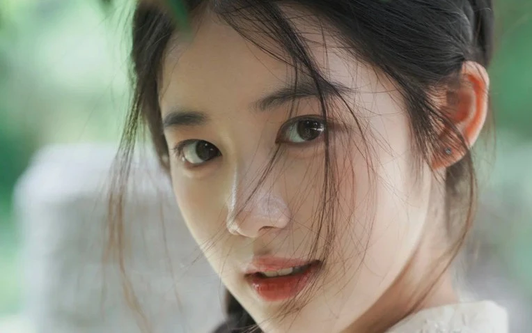 Một người phụ nữ trưởng thành không còn tiêu hao năng lượng vào những điều không xứng đáng Một người phụ nữ trưởng thành không còn tiêu hao năng lượng vào những điều không xứng đáng