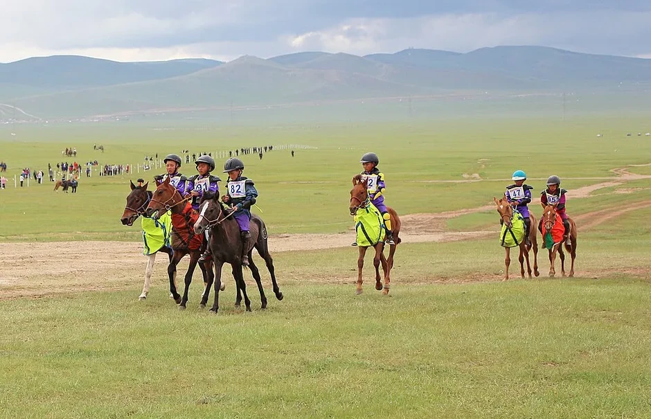 Naadam - Linh hồn thảo nguyên Mông Cổ