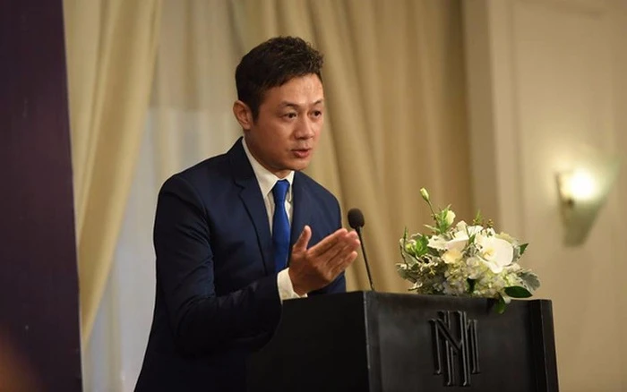 Nam MC giờ vàng VTV là Thủ khoa Nhạc viện Hà Nội: 43 tuổi làm giám đốc dàn nhạc, hoàng tử cello "trẻ lâu nhất Việt Nam" Nam MC giờ vàng VTV là Thủ khoa Nhạc viện Hà Nội: 43 tuổi làm giám đốc dàn nhạc, hoàng tử cello "trẻ lâu nhất Việt Nam"