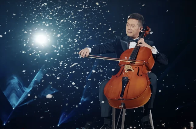 Nam MC giờ vàng VTV là Thủ khoa Nhạc viện Hà Nội: 43 tuổi làm giám đốc dàn nhạc, hoàng tử cello "trẻ lâu nhất Việt Nam" Nam MC giờ vàng VTV là Thủ khoa Nhạc viện Hà Nội: 43 tuổi làm giám đốc dàn nhạc, hoàng tử cello "trẻ lâu nhất Việt Nam"