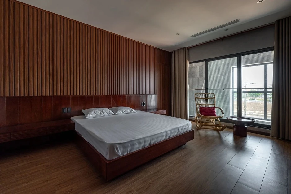 Nam NSND sinh năm 1977 rời phố thị, xây nhà ở ngoại ô: Sống an yên trong cơ ngơi 200m² đẹp như tranh vẽ