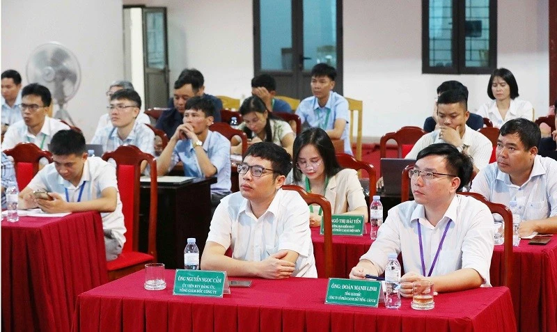 Nâng cao năng lực sản xuất gắn với tuân thủ nghiêm quy định bảo vệ môi trường trong ngành cao-su Nâng cao năng lực sản xuất gắn với tuân thủ nghiêm quy định bảo vệ môi trường trong ngành cao-su