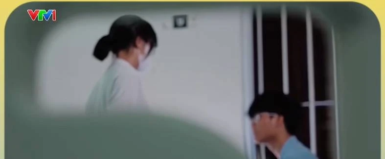 Nghe con nói “có người theo dõi, có camera trên trời”, ông bố tìm hiểu mới phát hiện sự thật đau lòng Nghe con nói “có người theo dõi, có camera trên trời”, ông bố tìm hiểu mới phát hiện sự thật đau lòng