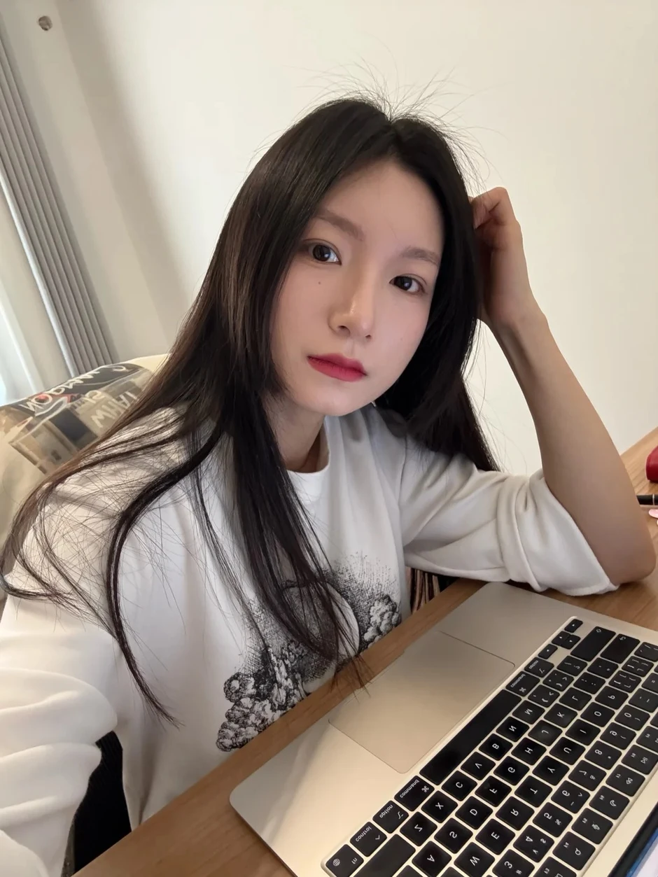 Nghỉ lễ 4 ngày vẫn xin thêm, bị từ chối: Nhân sự dọa nghỉ việc, netizen “duyệt đơn giúp” Nghỉ lễ 4 ngày vẫn xin thêm, bị từ chối: Nhân sự dọa nghỉ việc, netizen “duyệt đơn giúp”