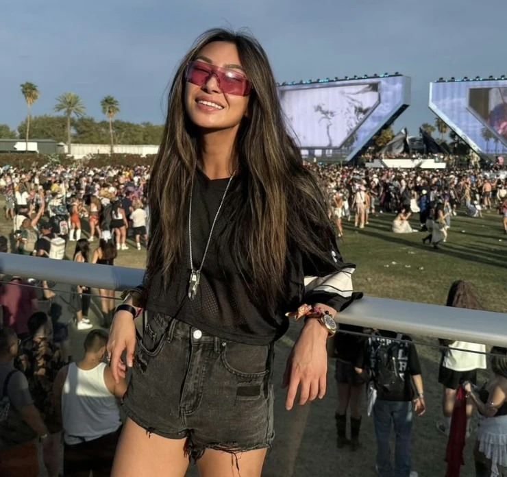 Ngôi nhà 780 tỷ của nữ tỷ phú Lucy Guo tại Los Angeles