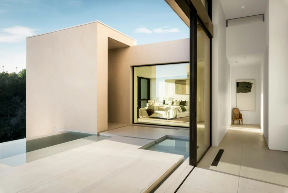 Ngôi nhà 780 tỷ của nữ tỷ phú Lucy Guo tại Los Angeles