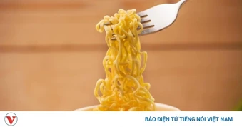 Người ăn chay có được ăn mỳ tôm?