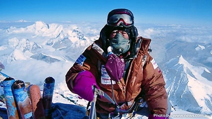 Người cao tuổi nhất chinh phục Everest: Kỷ lục đáng kinh ngạc của Yuichiro Miura Người cao tuổi nhất chinh phục Everest: Kỷ lục đáng kinh ngạc của Yuichiro Miura