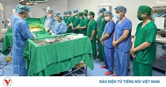 Người cha 38 tuổi chết não sau tai nạn và quyết định xúc động