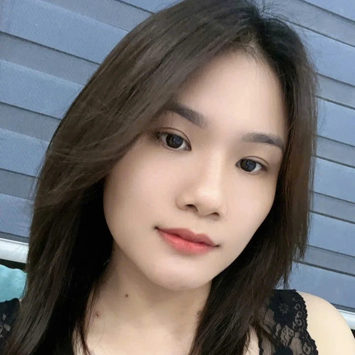 Người chồng ở Hải Phòng tháo mặt nạ oxy hôn tiễn biệt vợ lần cuối