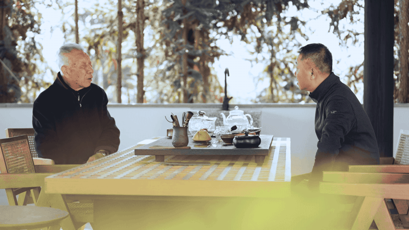 Người đàn ông đầu tư 20 tỷ cho tuổi già của bố mẹ tại Vân Nam