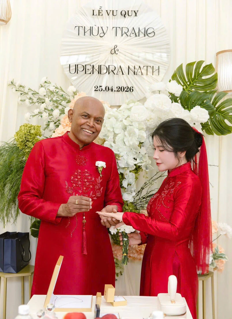 Người đàn ông Úc say đắm mẹ đơn thân Việt xinh đẹp, vượt 6.000km làm đám cưới Người đàn ông Úc say đắm mẹ đơn thân Việt xinh đẹp, vượt 6.000km làm đám cưới