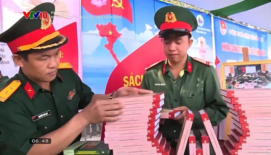 Người giữ lửa văn hóa đọc giữa thời đại số Người giữ lửa văn hóa đọc giữa thời đại số