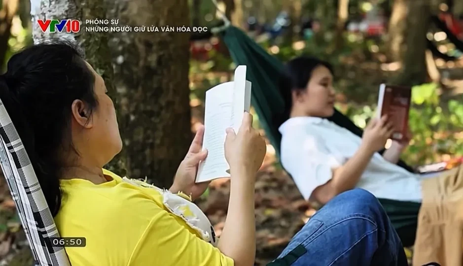 Người giữ lửa văn hóa đọc giữa thời đại số Người giữ lửa văn hóa đọc giữa thời đại số