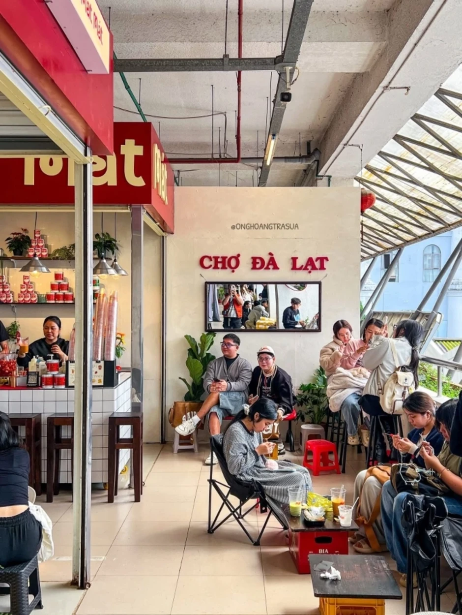 Người trẻ 'hồi sinh' chợ truyền thống Người trẻ 'hồi sinh' chợ truyền thống