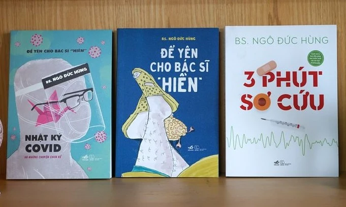 Người Việt sinh năm 1981 vừa là bác sĩ thực chiến "chảo lửa" Cấp cứu A9 Bạch Mai, vừa là tác giả sách bán chạy hàng nghìn bản