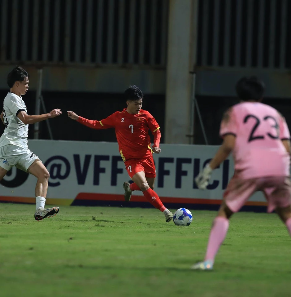 Nguyễn Hiệp Đại Việt Nam lên “hot search” sau khi U17 tiến thẳng vào World Cup: Anh trai tên Nguyễn Hiệp Milan cũng được tìm kiếm Nguyễn Hiệp Đại Việt Nam lên “hot search” sau khi U17 tiến thẳng vào World Cup: Anh trai tên Nguyễn Hiệp Milan cũng được tìm kiếm
