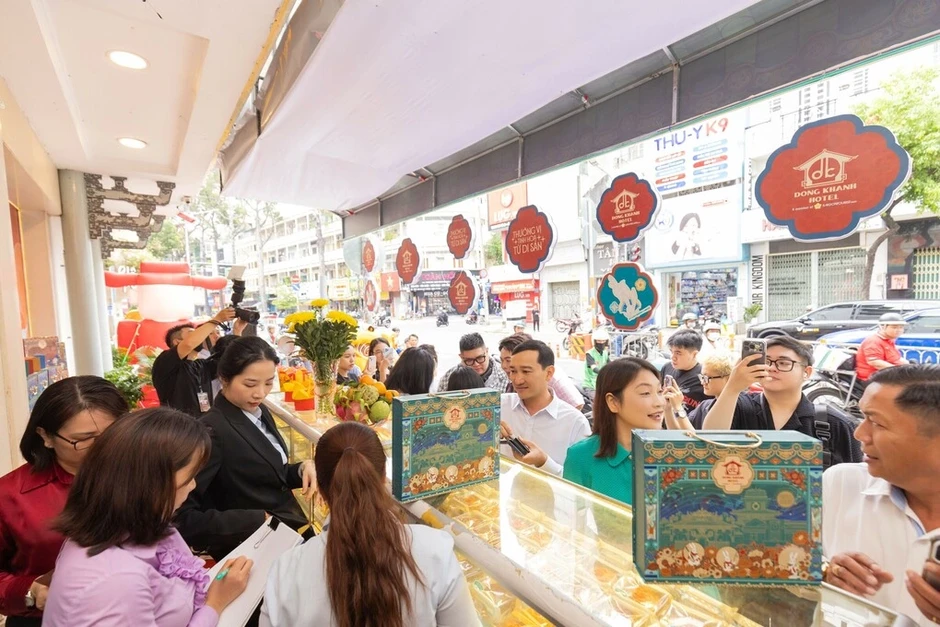 Nhà hàng Đồng Khánh ra mắt bộ sưu tập bánh trung thu mới 2026 Nhà hàng Đồng Khánh ra mắt bộ sưu tập bánh trung thu mới 2026