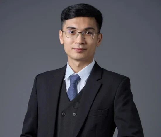 Nhân sự của ông Phạm Nhật Vượng được đề cử giải thưởng Quả Cầu Vàng: Học Tiến sĩ ở Úc, là cựu sinh viên trường ĐH Bách khoa TP.HCM Nhân sự của ông Phạm Nhật Vượng được đề cử giải thưởng Quả Cầu Vàng: Học Tiến sĩ ở Úc, là cựu sinh viên trường ĐH Bách khoa TP.HCM