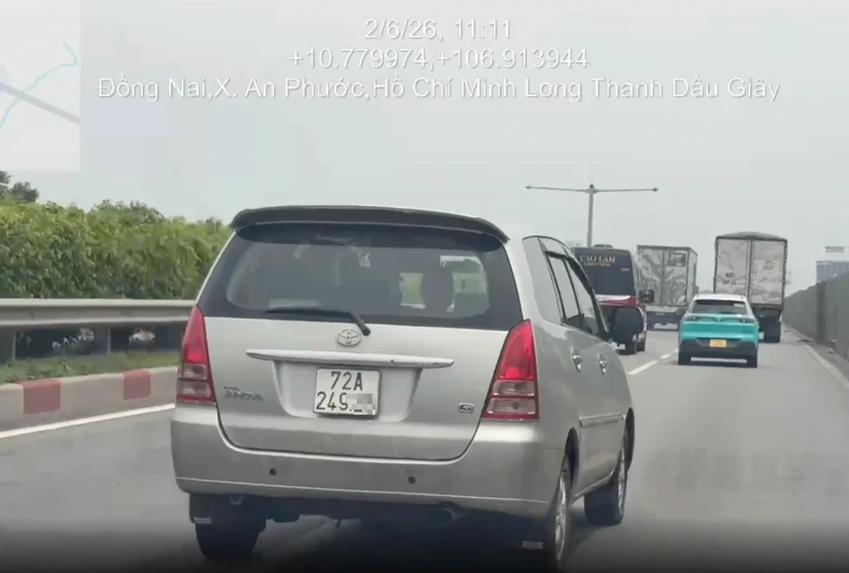 Nhiều tài xế bị phạt nguội vì quên một thao tác rất đơn giản trên cao tốc Nhiều tài xế bị phạt nguội vì quên một thao tác rất đơn giản trên cao tốc