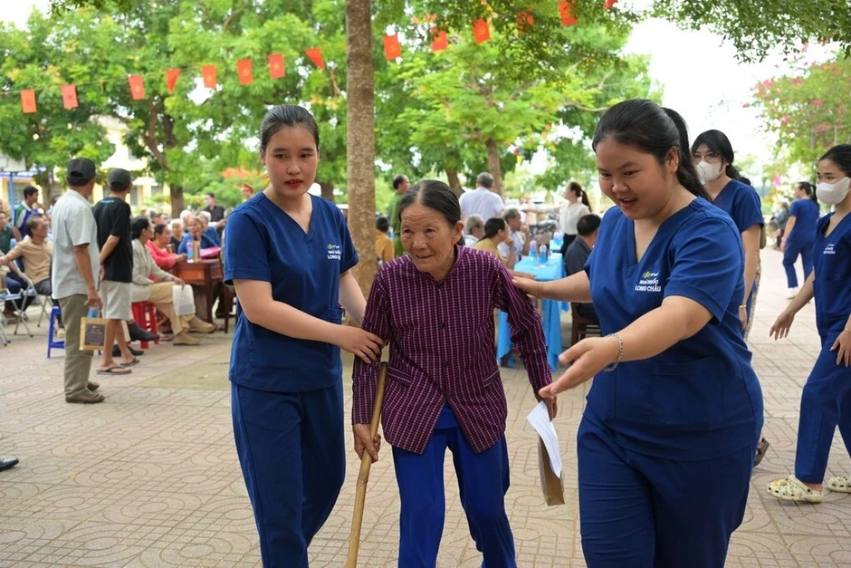 Những gia đình hàng chục năm đi tìm người thân Những gia đình hàng chục năm đi tìm người thân