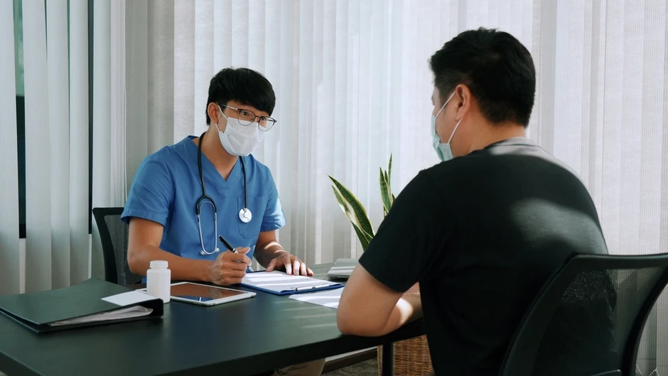 Những ông chồng coi phòng HPV là 'chuyện của vợ' - Báo TinVina Những ông chồng coi phòng HPV là 'chuyện của vợ' - Báo TinVina