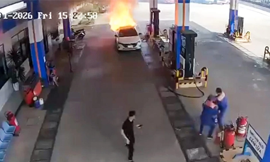 Những thói quen sạc và sử dụng pin sai của người Việt Những thói quen sạc và sử dụng pin sai của người Việt